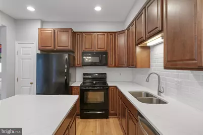 6505 Parish Glebe Lane, Alexandria, VA 22315 - Photo 13