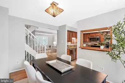 2038 Brooks Square Place, Falls Church, VA 22043 - Photo 5