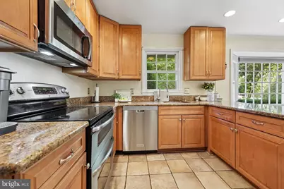 2205 Abbotsford, Vienna, VA 22181 - Photo 9