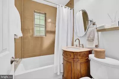 2912 Peyton Randolph Drive #101, Falls Church, VA 22044 - Photo 9