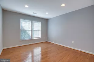 13515 Lamium Ln, Centreville, VA 20120 - Photo 17