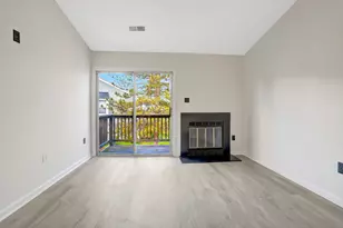 8627 Beekman Pl, Alexandria, VA 22309 - Photo 3