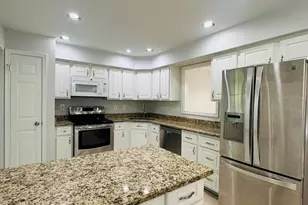 5178 Kimscott Ct, Annandale, VA 22003 - Photo 5