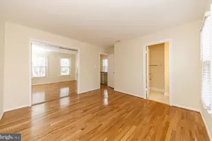 7589 Chrisland Cove, Falls Church, VA 22042 - Photo 25
