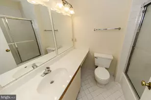 7589 Chrisland Cove, Falls Church, VA 22042 - Photo 17