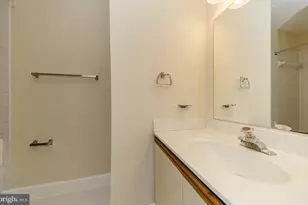 7589 Chrisland Cove, Falls Church, VA 22042 - Photo 27