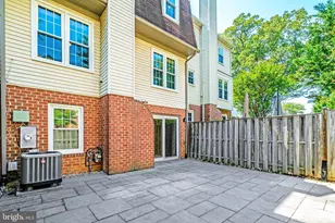 3688 Yorktown Village Pass, Annandale, VA 22003 - Photo 49