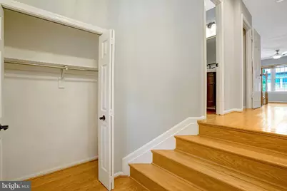 3688 Yorktown Village Pass, Annandale, VA 22003 - Photo 5