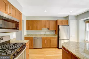 3688 Yorktown Village Pass, Annandale, VA 22003 - Photo 9
