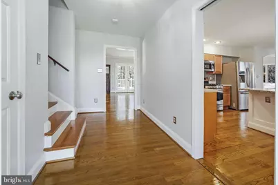 2018 Swan Terrace, Alexandria, VA 22307 - Photo 7