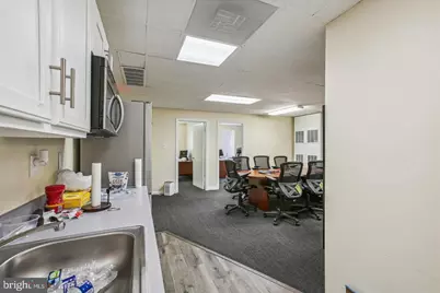 5524 Hempstead Way, Springfield, VA 22151 - Photo 3