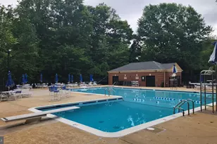 4825 Carriagepark Rd, Fairfax, VA 22032 - Photo 37