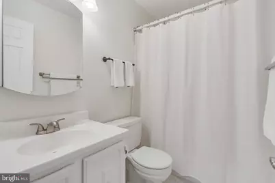 4825 Carriagepark Road, Fairfax, VA 22032 - Photo 19