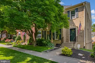 4825 Carriagepark Rd, Fairfax, VA 22032 - Photo 3