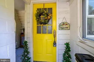 3581 Stephies Ct, Alexandria, VA 22309 - Photo 3