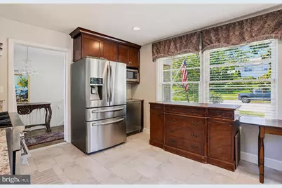 7215 Park Terrace Drive, Alexandria, VA 22307 - Photo 9