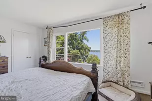 7215 Park Terrace Dr, Alexandria, VA 22307 - Photo 13