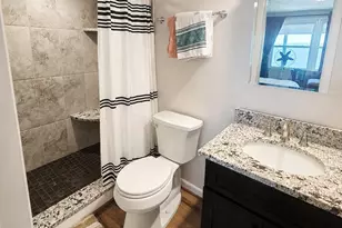 7215 Park Terrace Dr, Alexandria, VA 22307 - Photo 27