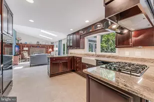 13456 Cobra Ct, Herndon, VA 20171 - Photo 15