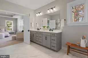 1103 Desale St SW, Vienna, VA 22180 - Photo 31