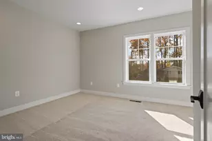 1103 Desale St SW, Vienna, VA 22180 - Photo 37