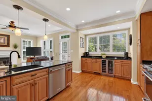 6635 Dunwich Way, Alexandria, VA 22315 - Photo 13
