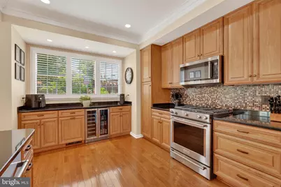 6635 Dunwich Way, Alexandria, VA 22315 - Photo 11