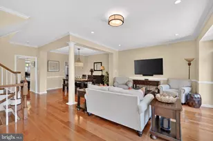 6635 Dunwich Way, Alexandria, VA 22315 - Photo 5