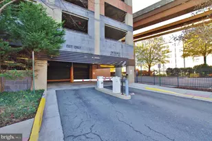 2451 Midtown Ave, Alexandria, VA 22303 - Photo 23