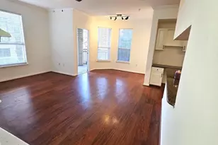 12921 Centre Park Cir, Herndon, VA 20171 - Photo 9