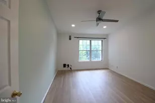 7509 Ashby Ln, Alexandria, VA 22315 - Photo 9