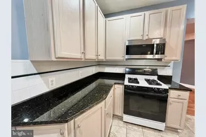 11318 Westbrook Mill Lane #103, Fairfax, VA 22030 - Photo 7