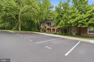 8114 Colony Point Rd, Springfield, VA 22152 - Photo 7