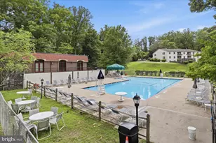 8114 Colony Point Rd, Springfield, VA 22152 - Photo 15