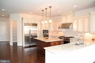 7205 Enterprise Ave, McLean, VA 22101 - Photo 11