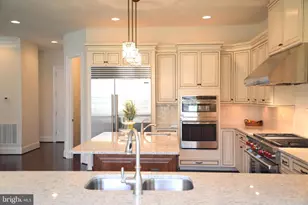 7205 Enterprise Ave, McLean, VA 22101 - Photo 9