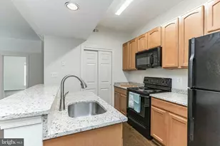 12150 Penderview Terrace, Fairfax, VA 22033 - Photo 3