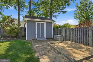 15011 Tarleton Dr, Centreville, VA 20120 - Photo 47