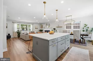 15011 Tarleton Dr, Centreville, VA 20120 - Photo 21