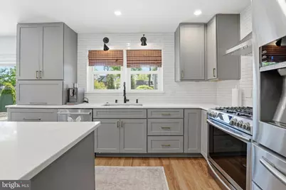 15011 Tarleton Drive, Centreville, VA 20120 - Photo 19