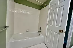 7504 Lamoyne Ct, Alexandria, VA 22315 - Photo 9