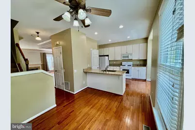 7504 Lamoyne Court, Alexandria, VA 22315 - Photo 15