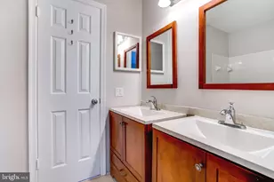 14708 Basingstoke Loop, Centreville, VA 20120 - Photo 21