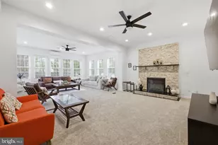 8664 Pohick Forest Ct, Springfield, VA 22153 - Photo 15