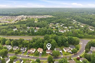 12014 Sugarland Valley Dr, Herndon, VA 20170 - Photo 65