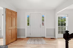 12014 Sugarland Valley Dr, Herndon, VA 20170 - Photo 7