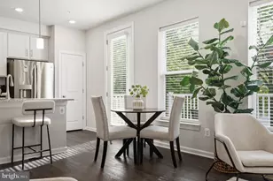 5684 Stephanie Tessa Way, Alexandria, VA 22303 - Photo 17