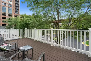 5684 Stephanie Tessa Way, Alexandria, VA 22303 - Photo 21