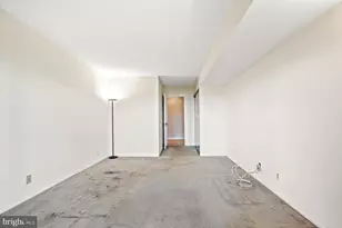 5903 Mt Eagle Dr, Alexandria, VA 22303 - Photo 43