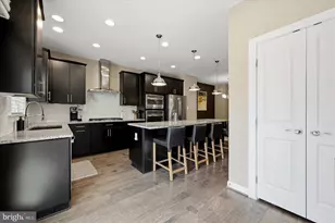 3169 Virginia Bluebell Ct, Fairfax, VA 22031 - Photo 15
